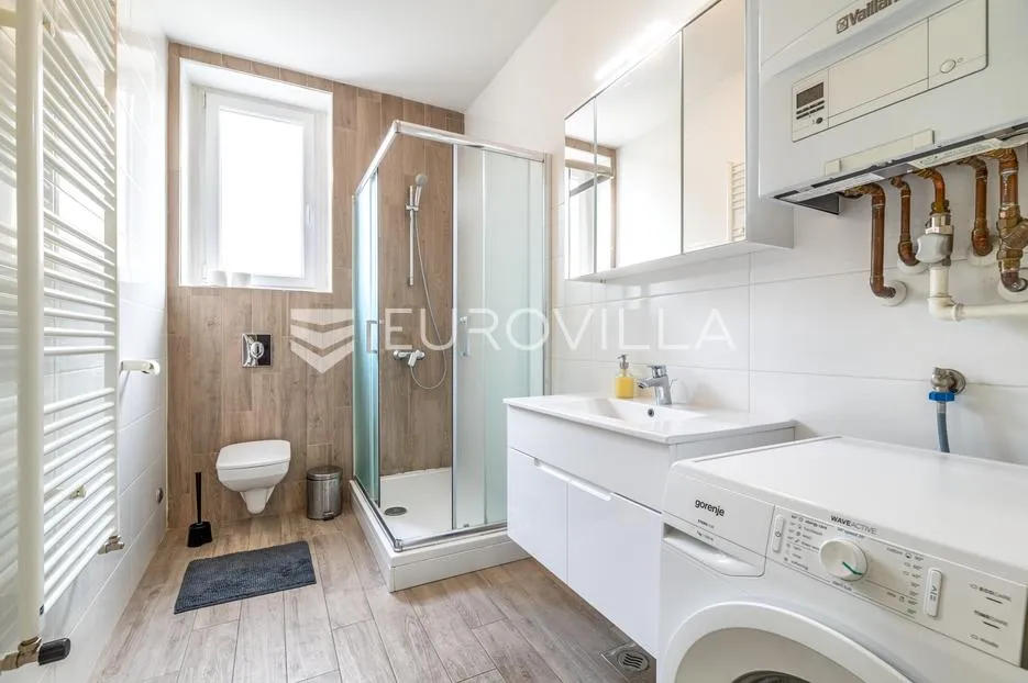zagreb, petrova ulica, prekrasan dvosoban stan 75 m² - slika 4