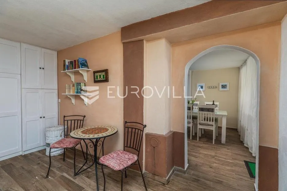 makarska, prekrasna vila s bazenom i jedinstvenim pogledom - slika 7