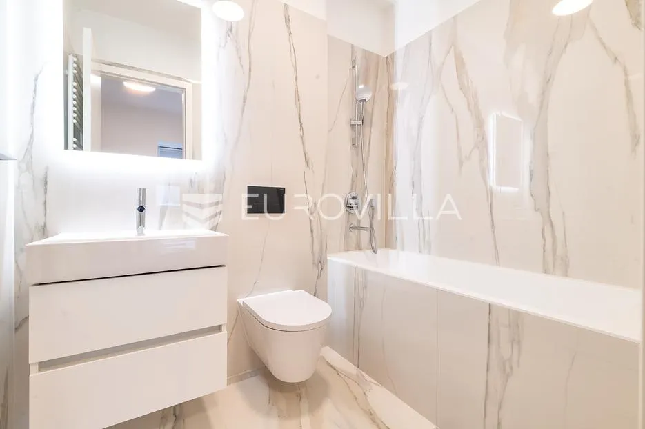 zagreb, ribnjak, luksuzni četverosobni stan 130 m², prvi najam - slika 7