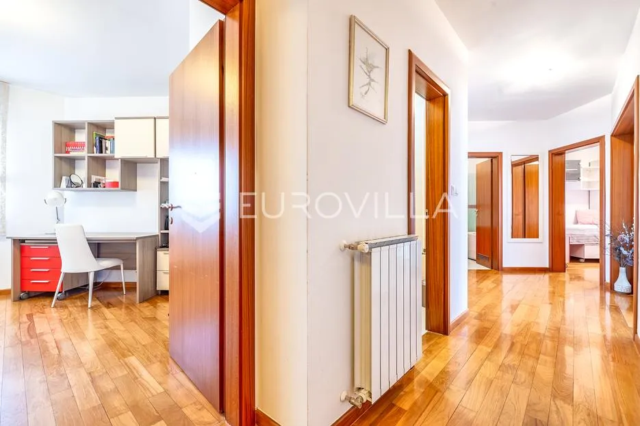 zagreb, ravnice, prekrasan peterosoban stan s garažom, neto korisne površine 115 m² - slika 5