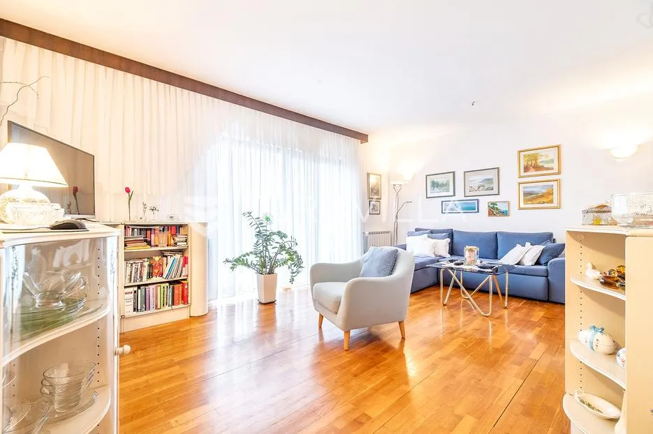 Mlinovi, prekrasan preterosobni stan 190m2 sa velikom terasom - Zagreb