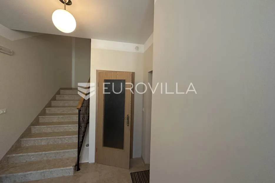 premantura, prekrasan penthaus 185 m² s panoramskim pogledom - slika 6
