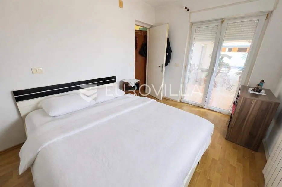 istra, umag okolica, prizemna kuća sa bazenom i ljetnom kuhinjom na mirnoj lokaciji - slika 7