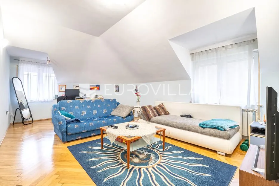 zagreb, črnomerec, prekrasna obiteljska kuća bruto površine 382 m² - slika 9