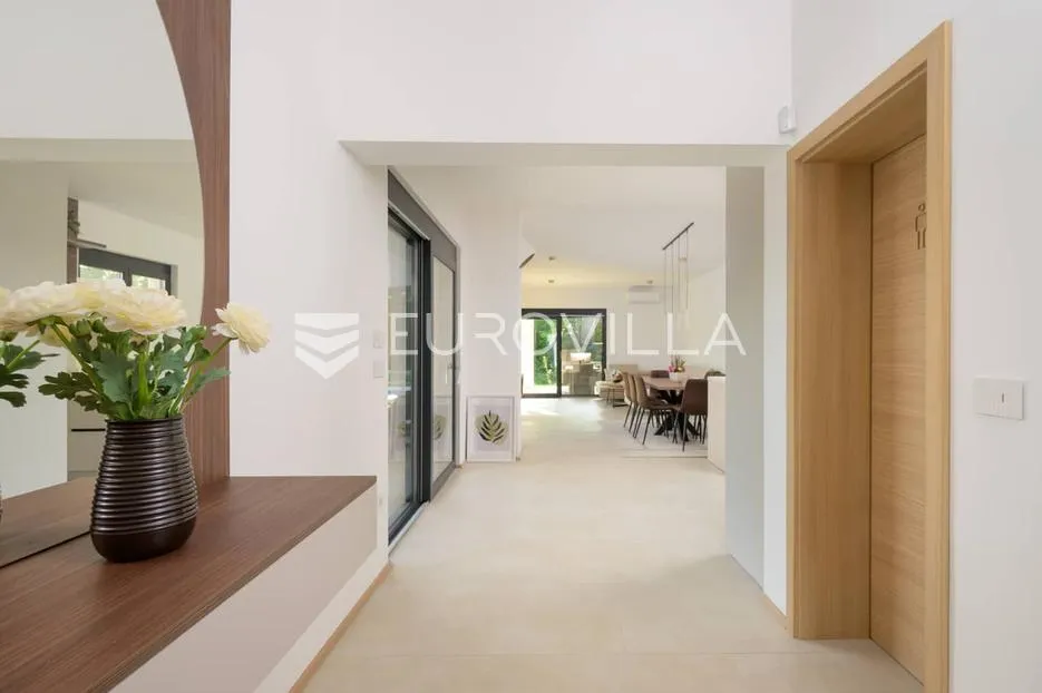 istra, matohanci, predivna prizemnica 139 m² s grijanim bazenom na mirnoj lokaciji - slika 25