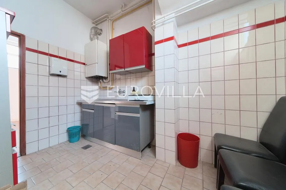 osijek, retfala, prodajemo skladište površine 410 m² - slika 12