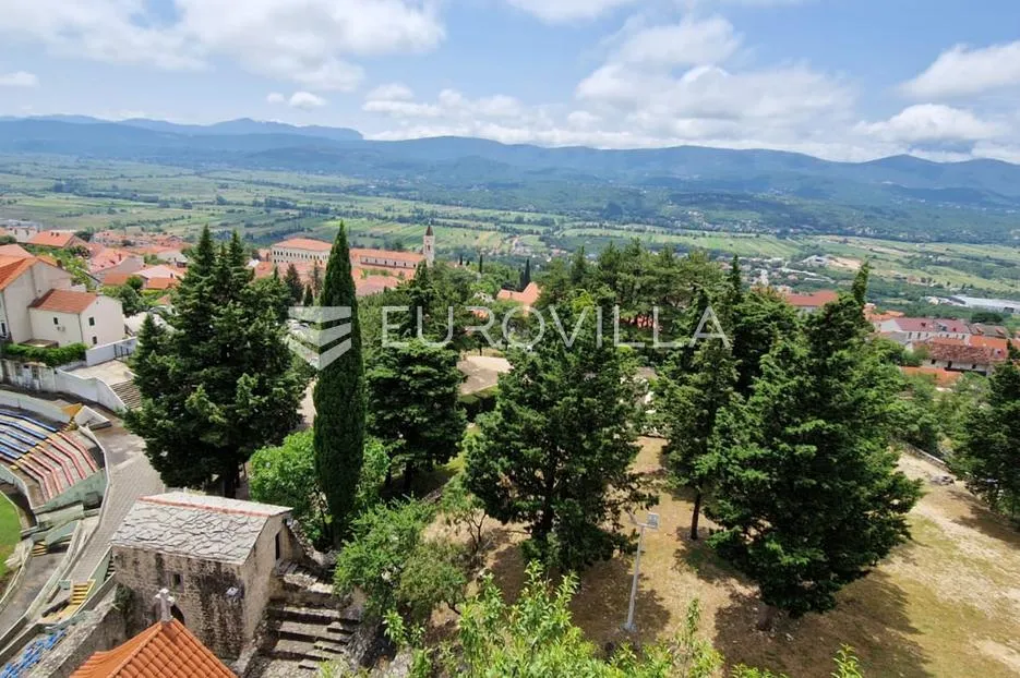 imotski,, podbablje, građevinsko zemljište površine 1.017 m². - slika 2