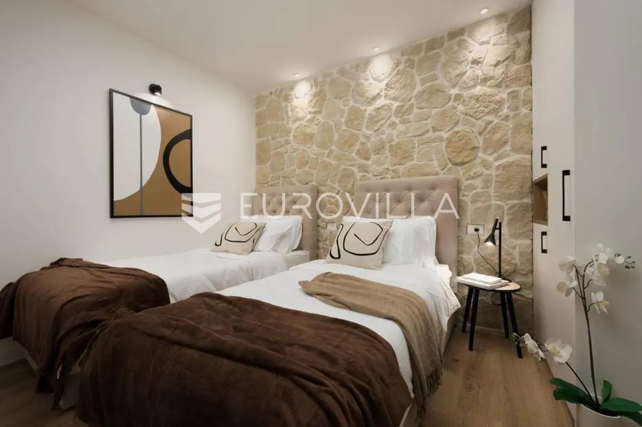 istra, rovinj, predivan stan od 50 m² u centru grada - slika 15