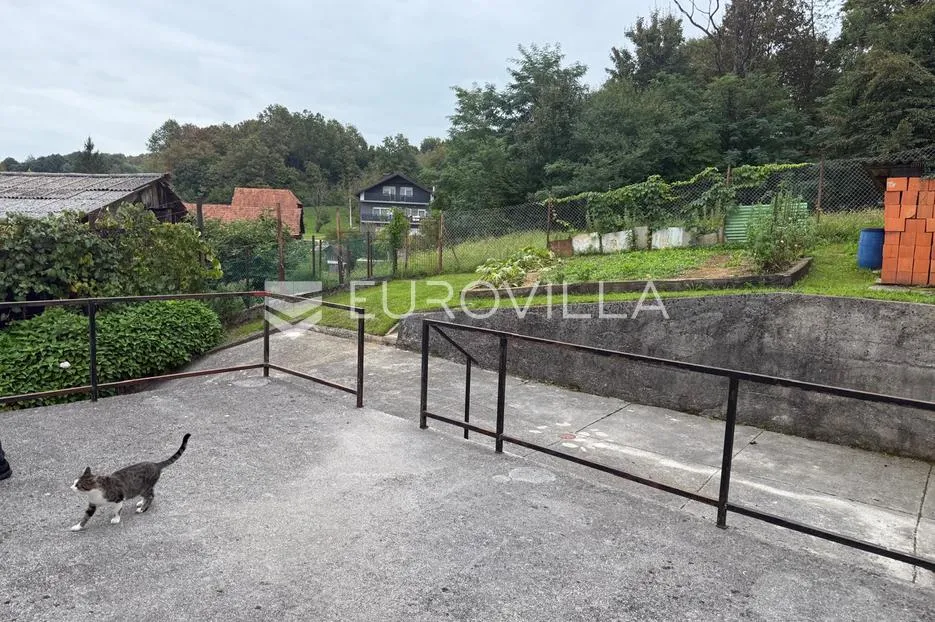 duga resa, mrežnički brig, kuća 350 m², 130 m do mrežnice - slika 8