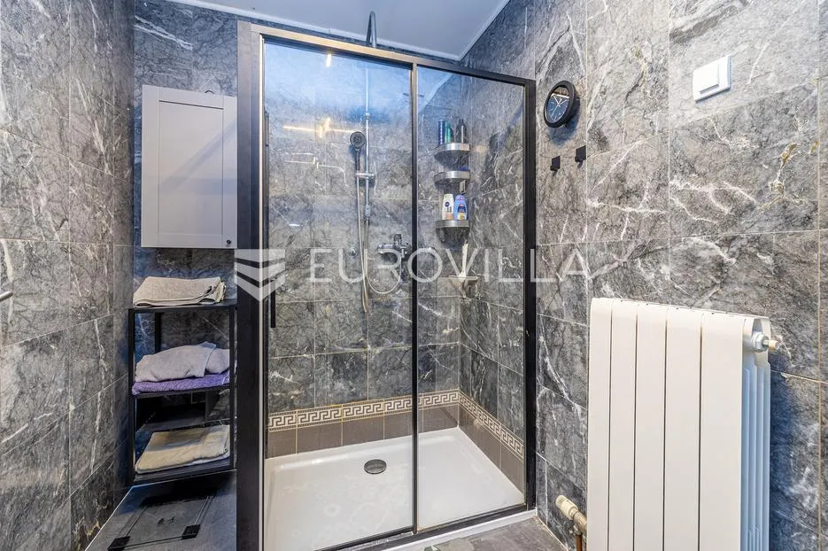 otok krk, njivice, prekrasna kuća 280 m² s pogledom na more i garažom - slika 21
