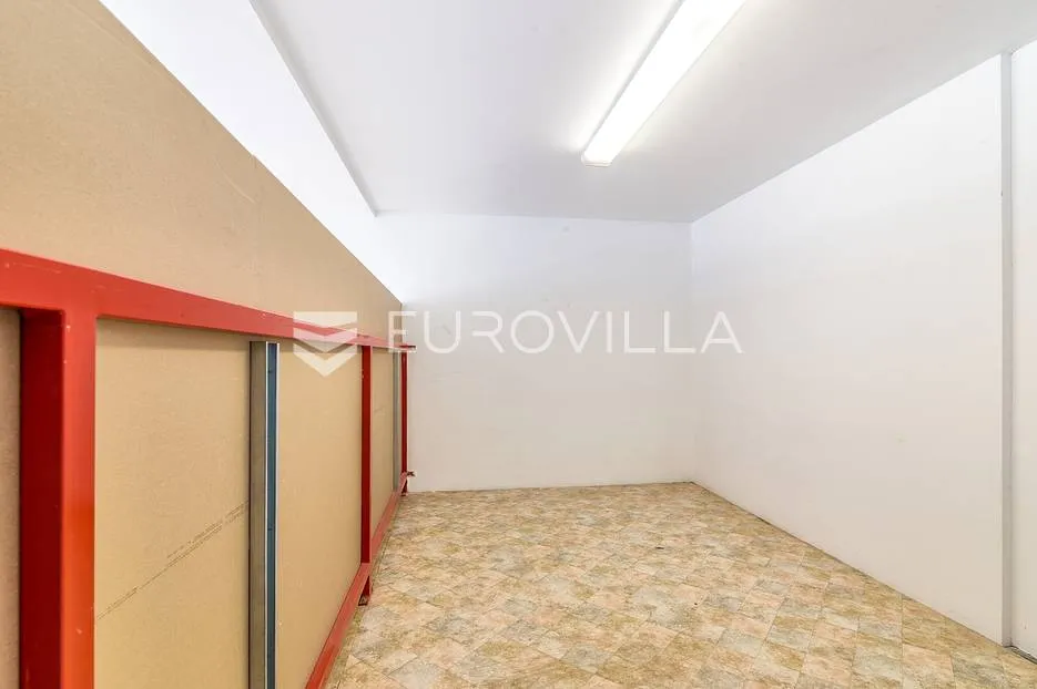 dubrava, ulični poslovni prostor 114 m2 + dvije garaže 35 m2 - slika 4