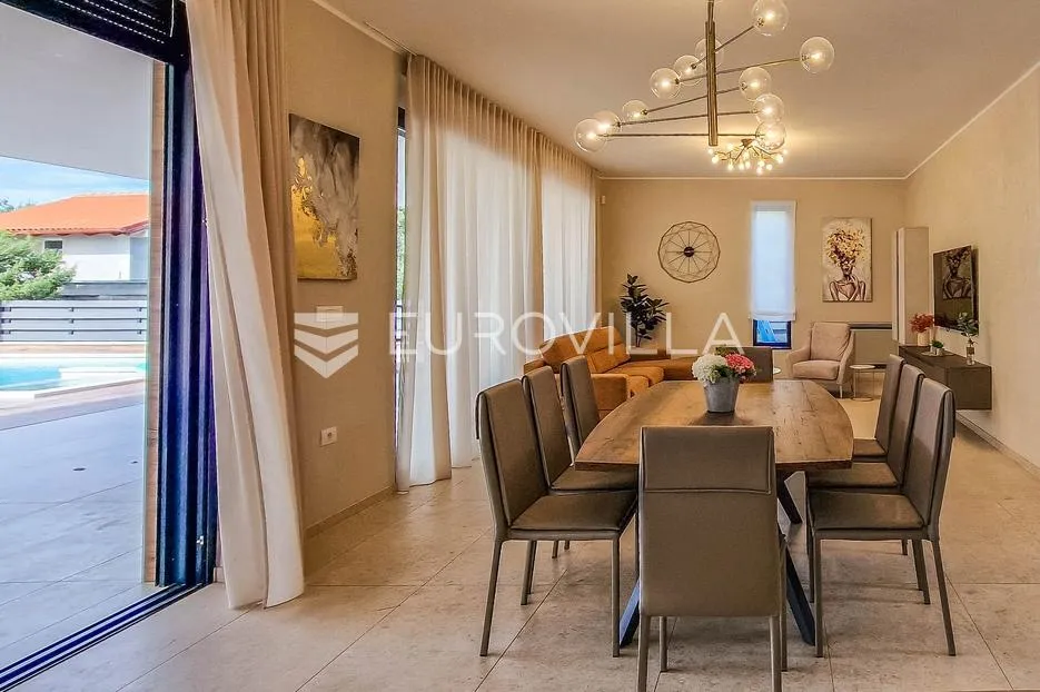 istra, luksuzna villa 276 m² s 4 spavaće sobe, bazenom i pogledom na more - slika 7