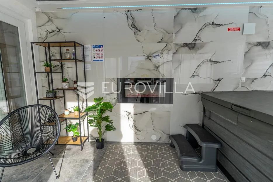 velika, vila za odmor na atraktivnoj lokaciji - slika 15