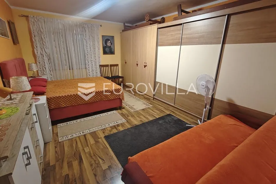 rijeka, srdoči, samostojeća kuća s velikom okućnicom 500 m² - slika 4
