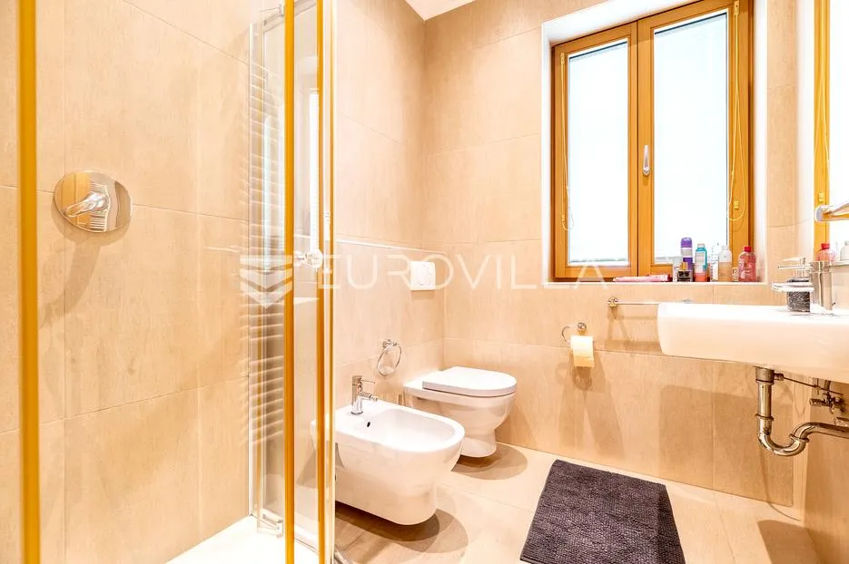 zagreb, babonićeva šalata, luksuzan četverosoban penthouse 135 m² - slika 10