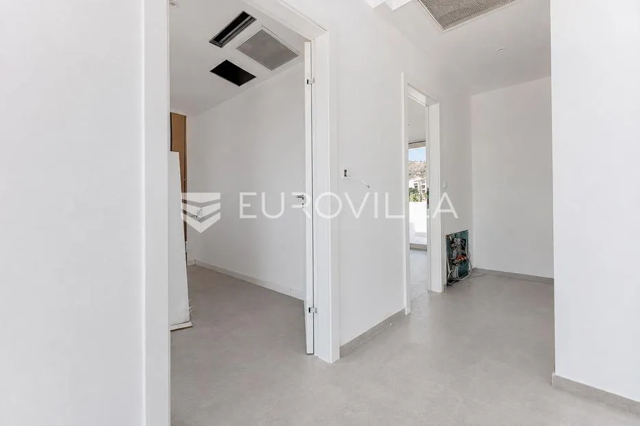 opatija privé, ekskluzivan trosoban penthaus 109.4 m², bazen, teretana - slika 15