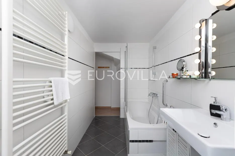 kostrena, stara primorska kuća od 150 m² u novom ruhu - slika 14