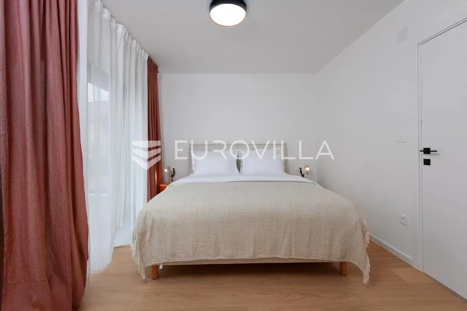 skrad, prekrasna novoizgrađena kuća 132 m², bazen - slika 20