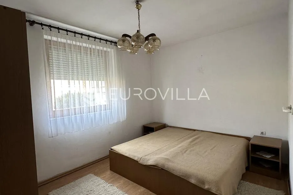 vukovar, borovo naselje, kuća 90 m² dodatni stambeni prostor, okućnica 663 m² - slika 5