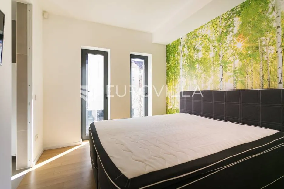 zagreb, ban centar luksuzan dvosoban stan 73 m² s garažom - slika 12