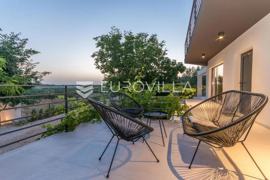 zadar, crno, moderna vila na predivnoj privatnoj lokaciji - slika 14