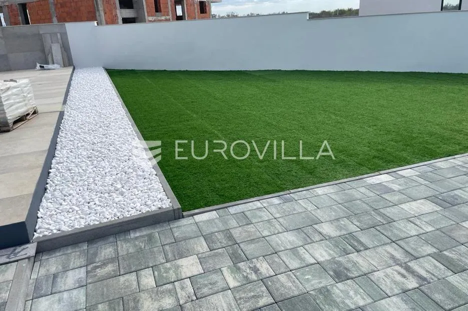 zadar, zemunik gornji, prekrasna vila s bazenom i okućnicom - slika 9