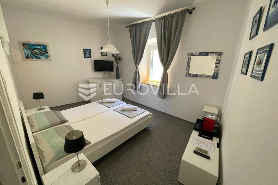 šibenik centar, apartmanska kuća, odlična investicija - slika 21