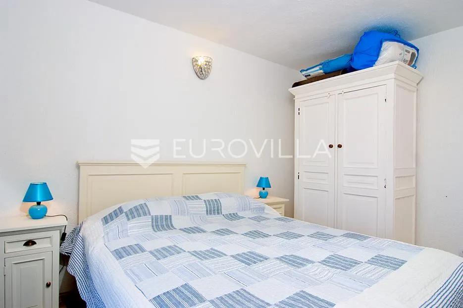 drvenik veliki, prekrasna kuća s pogledom na more - slika 16