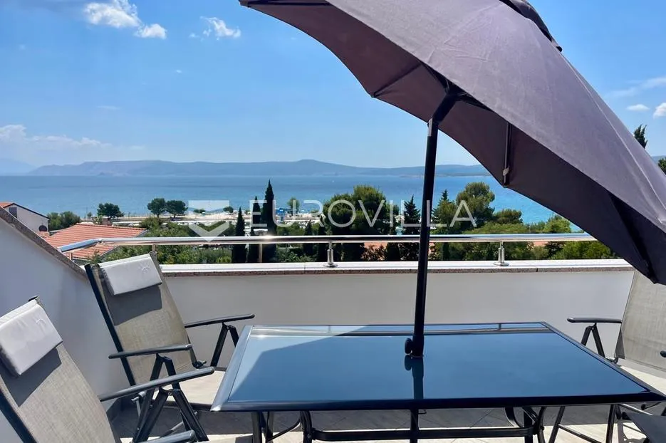 crikvenica, kuća sa 4 apartmana i 2 poslovna prostora, centar, pogled na more - slika 27