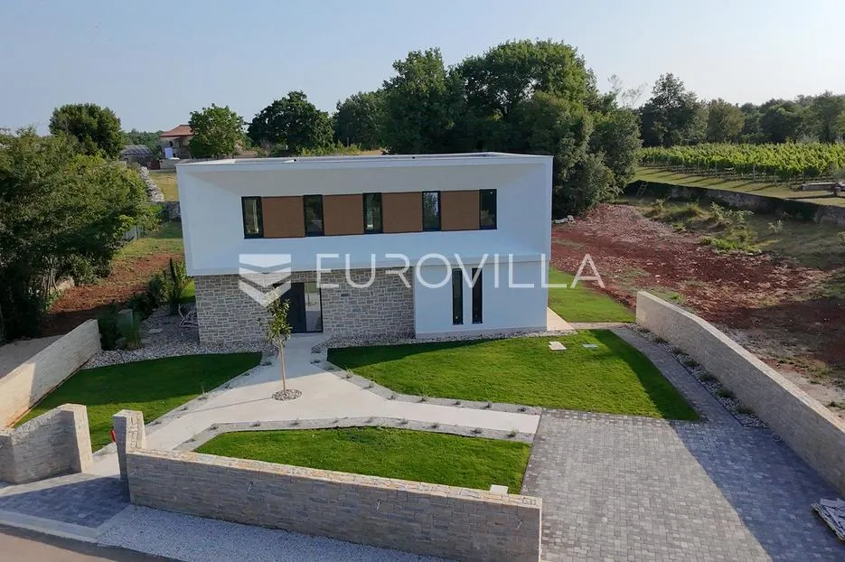 istra, tinjan, ekskluzivna vila s bazenom i sportskim terenom - slika 23
