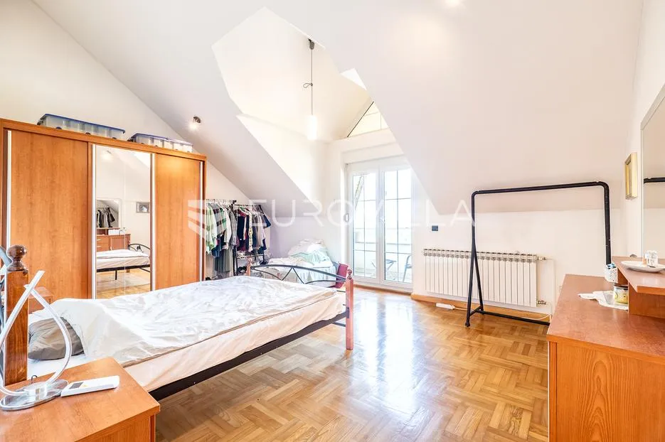 zagreb, sveti duh, prostran i atraktivan dvoetažan stan s garažom, 148 m² - slika 5