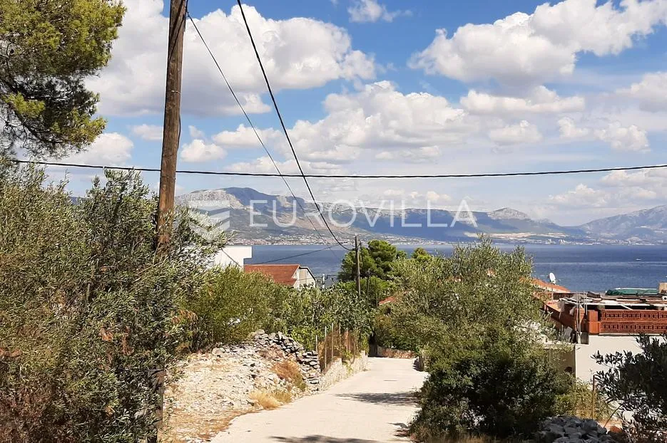 čiovo, slatine, građevinsko zemljište na atraktivnoj lokaciji površine 2131 m² - slika 2