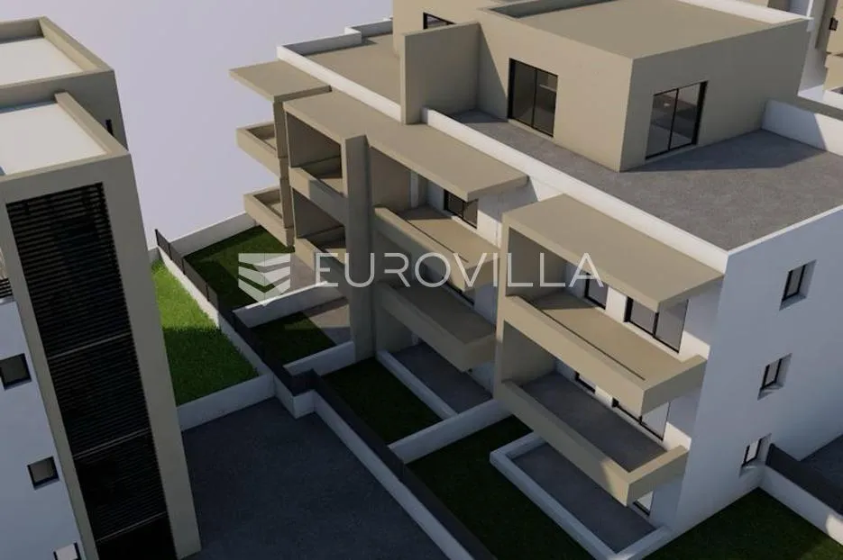 trogir, dvosoban stan u prizemlju s vrtom - slika 7