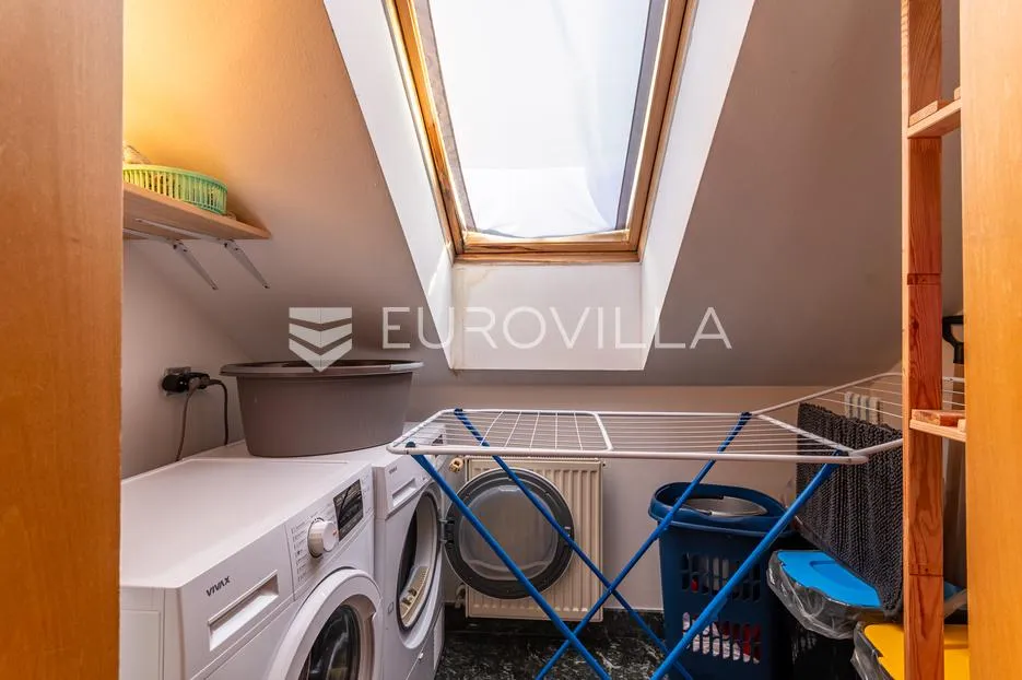 čakovec, centar, prekrasan četverosoban stan površine 145,69 m² - slika 11
