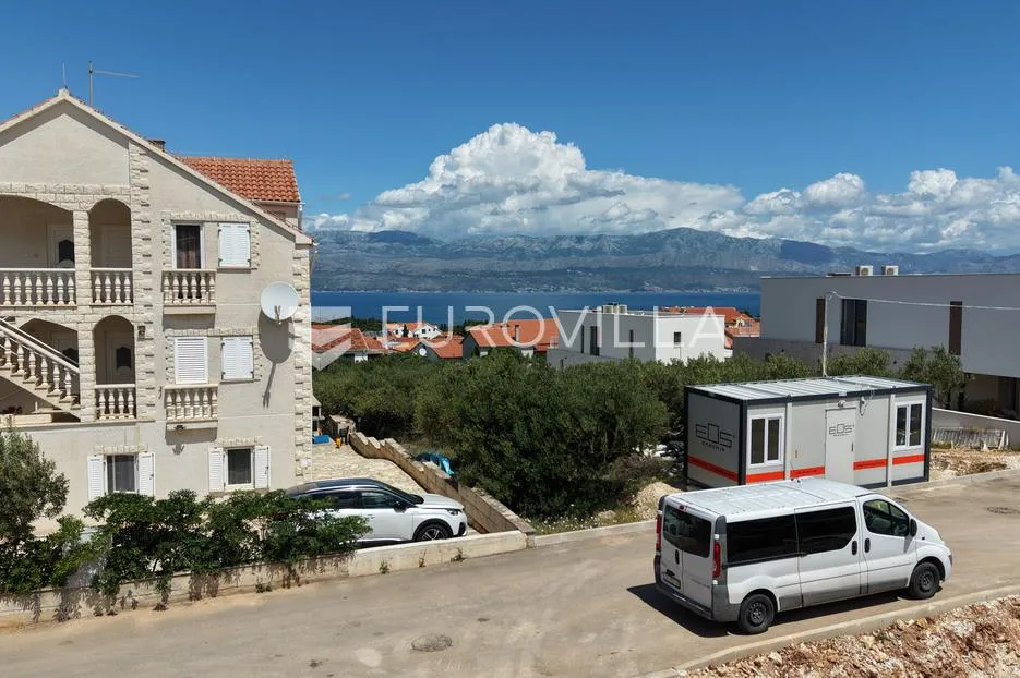 brač, supetar, jednosoban stan u prizemlju s vrtom - slika 24