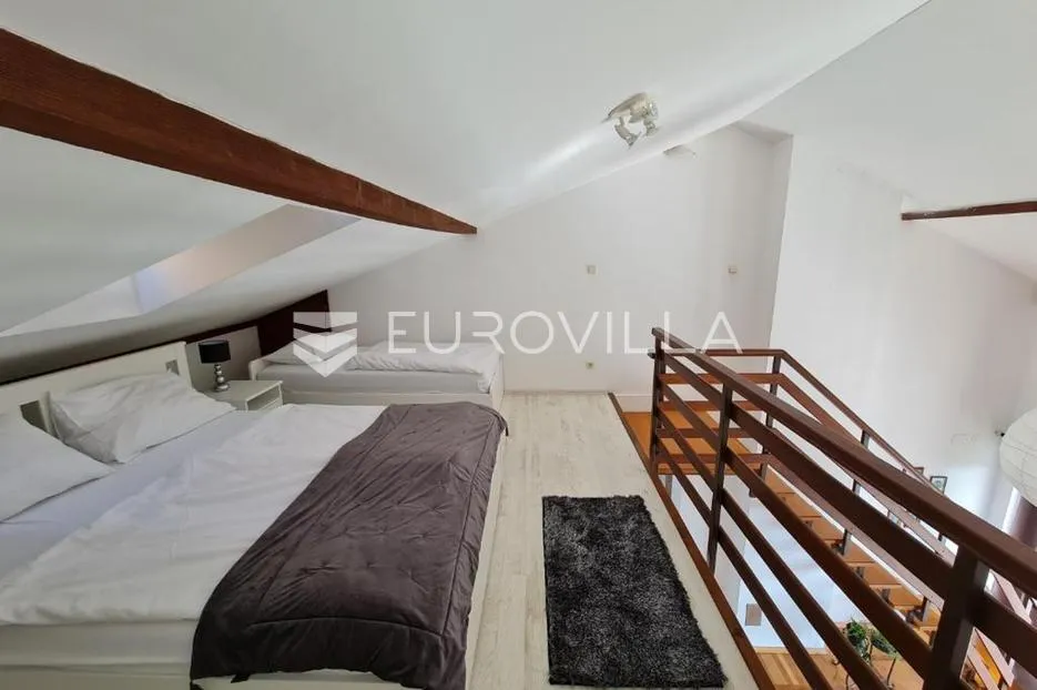 crikvenica, kuća s 8 apartmana i bazenom, 500 m od mora, izvrsna investicija - slika 8