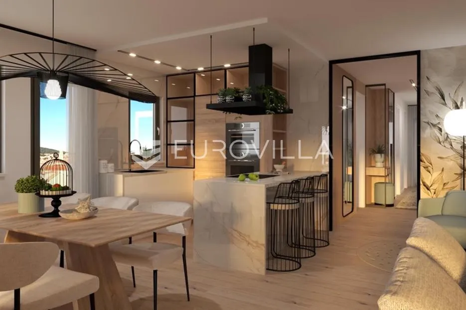 split, prekrasan penthouse s pogledom na more i grad - slika 6