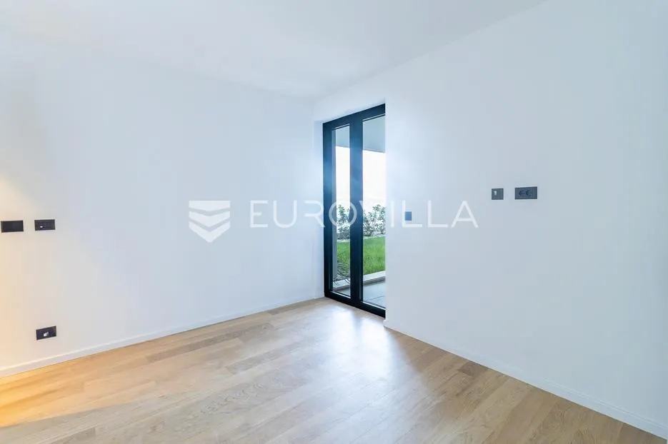 opatija, četverosoban stan s pogledom na cijeli kvarner, 238,91 m² - slika 5