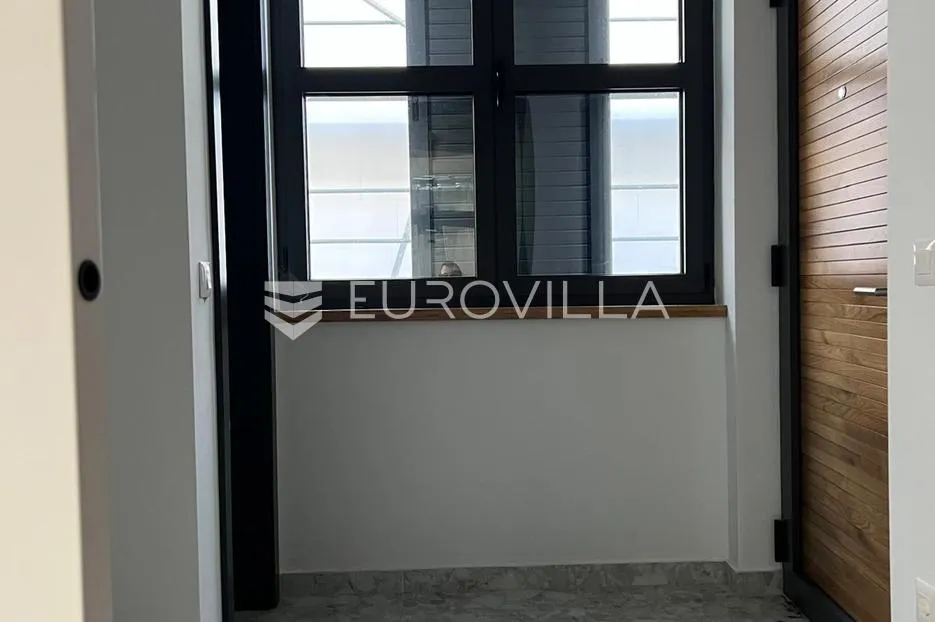zadar, sukošan, luksuzna vila s liftom i pogledom na more - slika 27