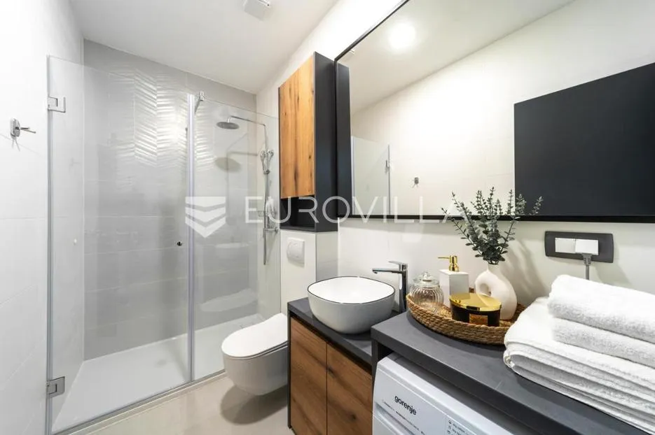 zagreb, ulica kralja držislava, luksuzan višesoban stan s pet apartmana 195,06 m², strogi centar - slika 32