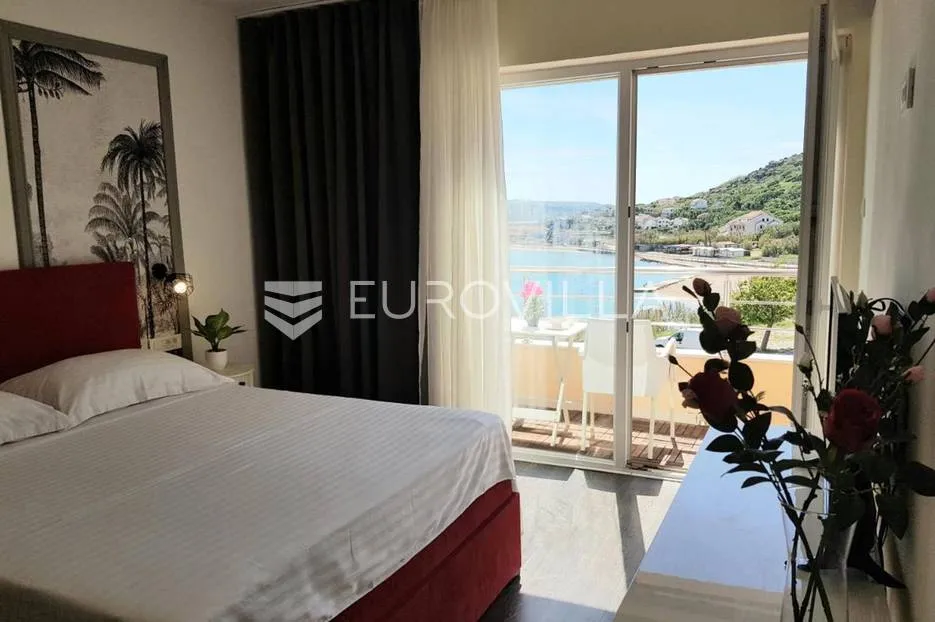 pag, moderan mini hotel s osam soba, apartmanom, restoranom i teretanom - slika 10