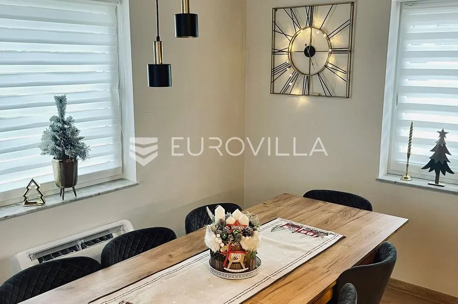 ogulin, zagorje, kuća 350 m², novouređena - slika 12