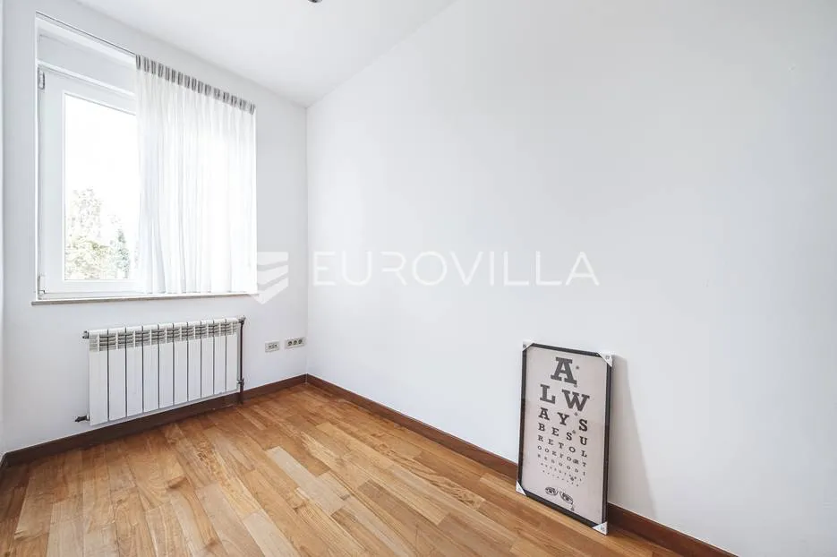 zagreb, donji grad, savska uređen trosoban stan 70 m² - slika 12