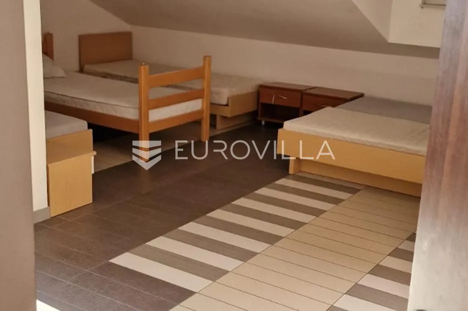 pag, novalja, tri apartmana u stambenoj zgradi - slika 4