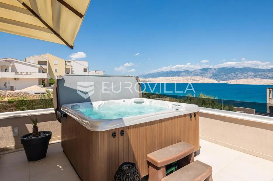 pag prekrasna villa sa pogledom na more 350 m² na 200 metara od mora - slika 50