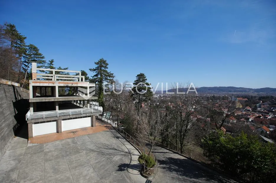 samobor, ekskluzivna nedovršena vila na tri etaže 742 m² na parceli 4000 m² - slika 4