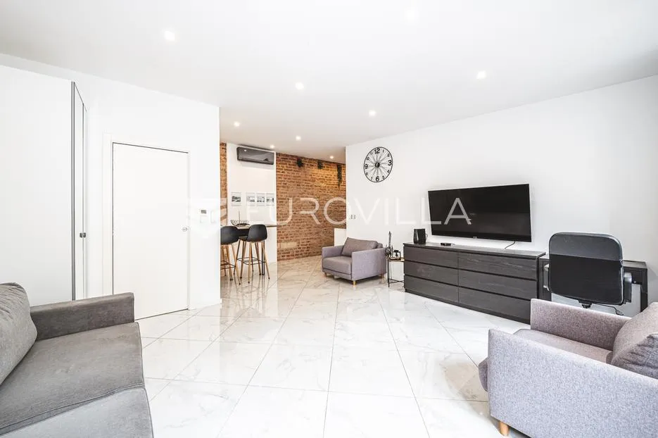 zagreb, donji grad, predivan stan površine 39 m² u centru grada - slika 2