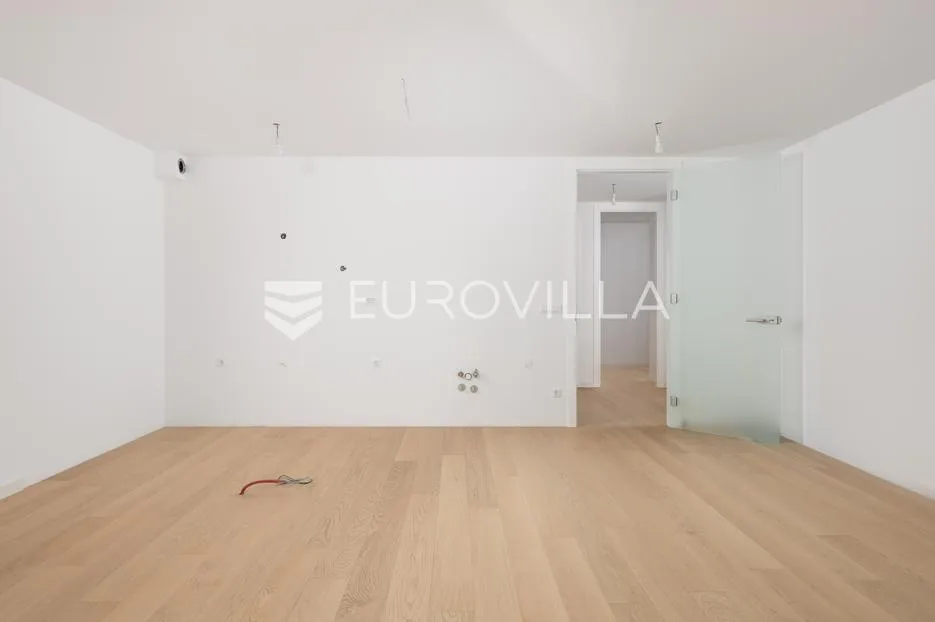 opatija, centar, atraktivan trosoban stan u novogradnji s pogledom na more 105 m² - slika 3