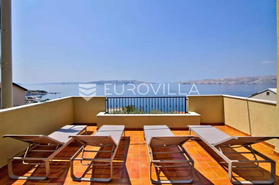 senj, kuća s četiri apartmana i bazenom, 346 m² - slika 7