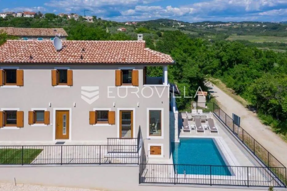 istra, buje, istarska kuća s bazenom i panoramskim pogledom - slika 16